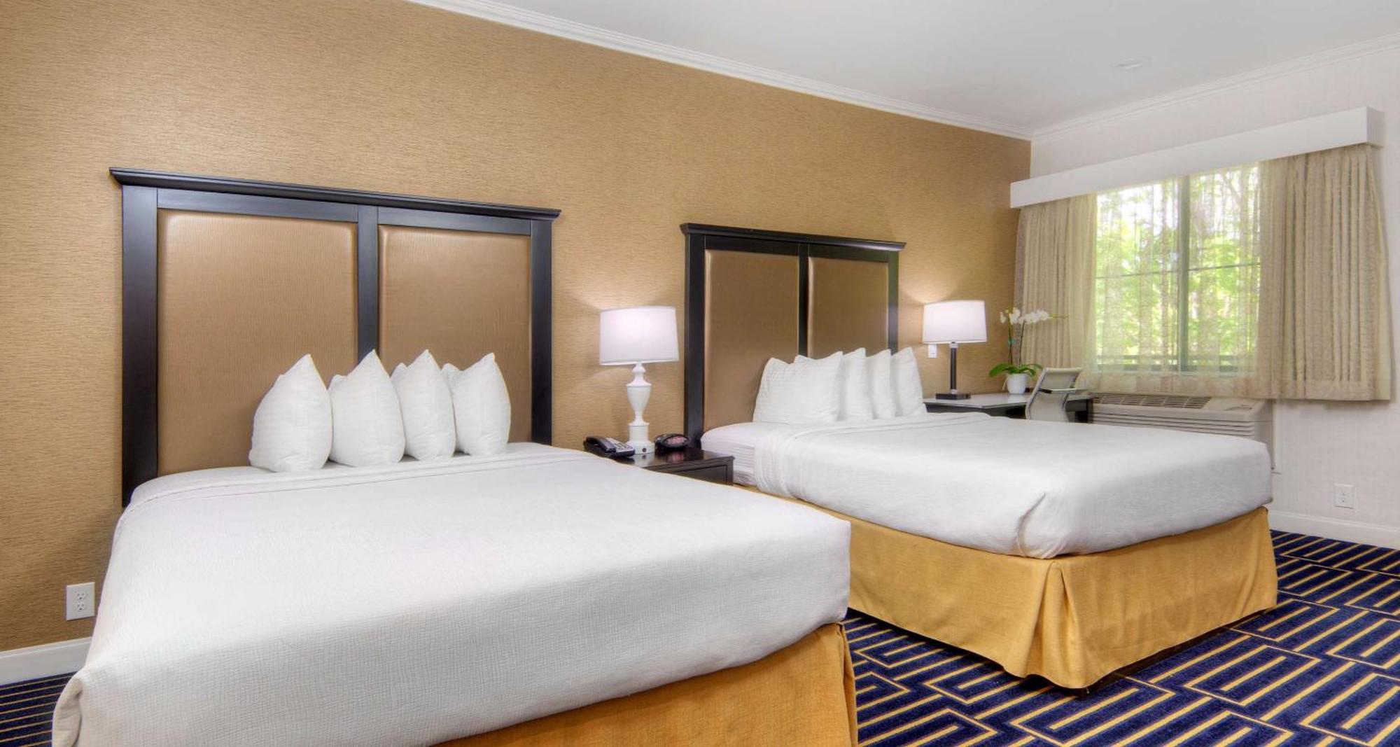Best Western Plus Palm Court Hotel Davis Exteriér fotografie