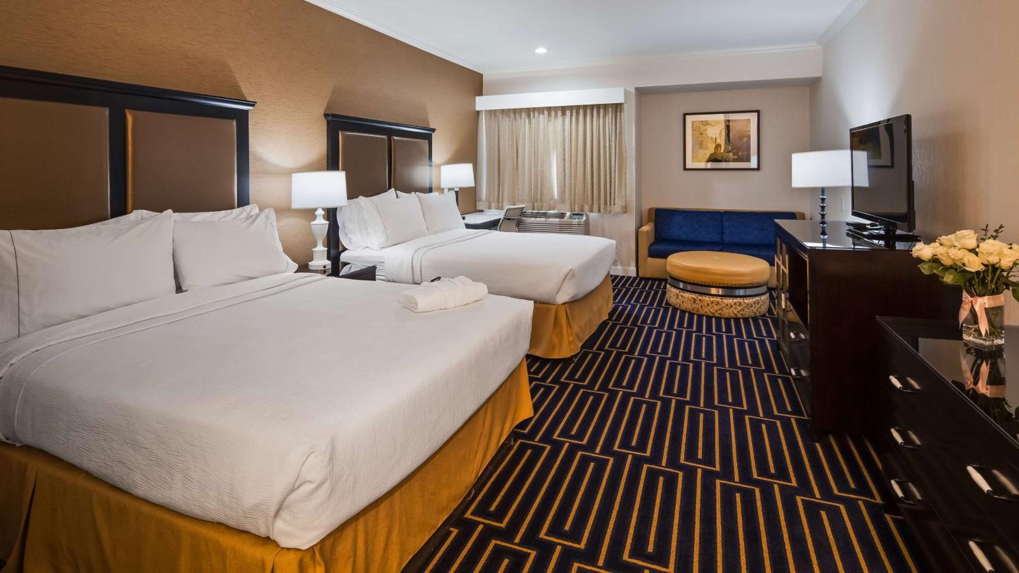 Best Western Plus Palm Court Hotel Davis Exteriér fotografie